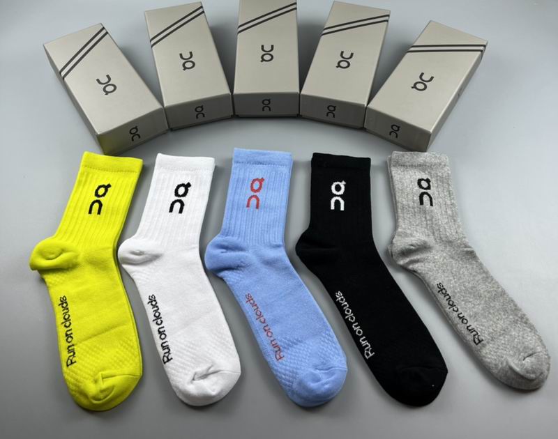 ON Socks QY06